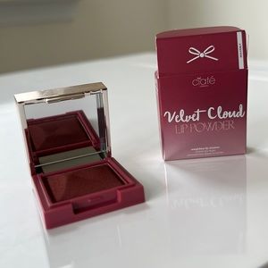 Ciaté Velvet Cloud Lip Powder